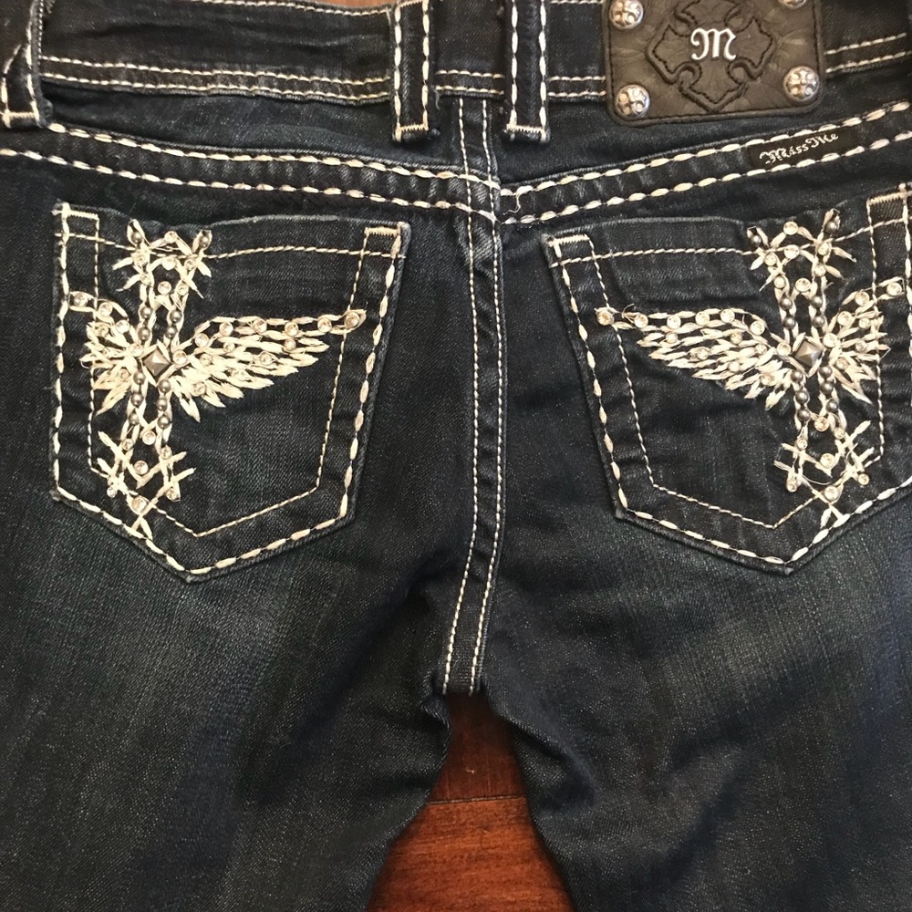 Miss me capris size 27